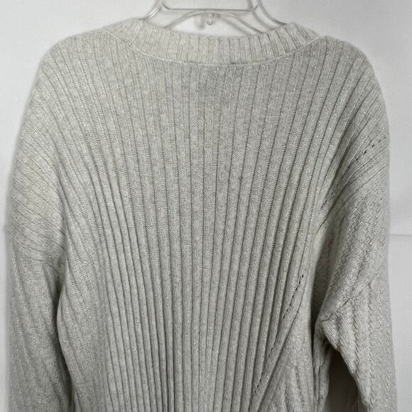 Simply Vera Vera Wang Metallic Gray Pullover Sweater Size Large - Picture 7 of 11